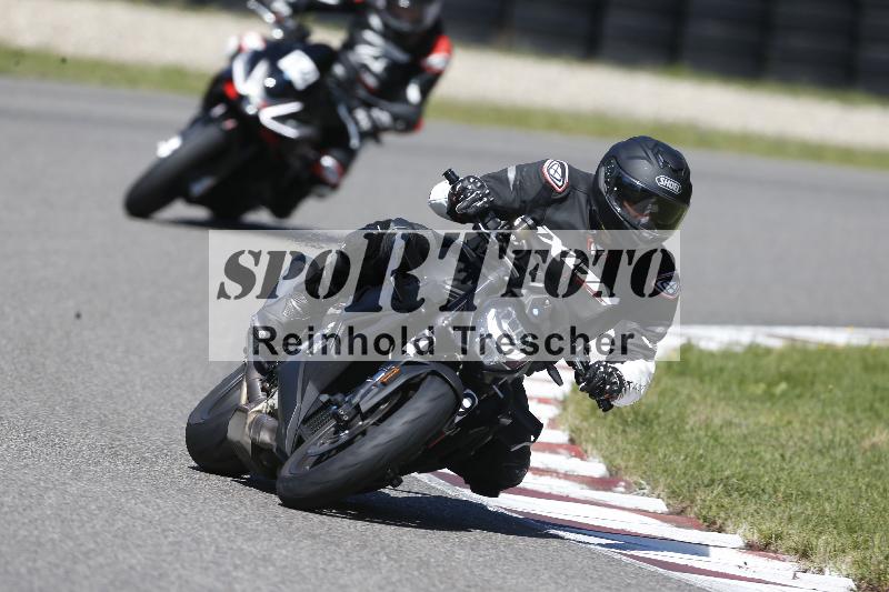 /Archiv-2025/48 25.08.2025 Cornu Master School ADR/blau-bleu/49